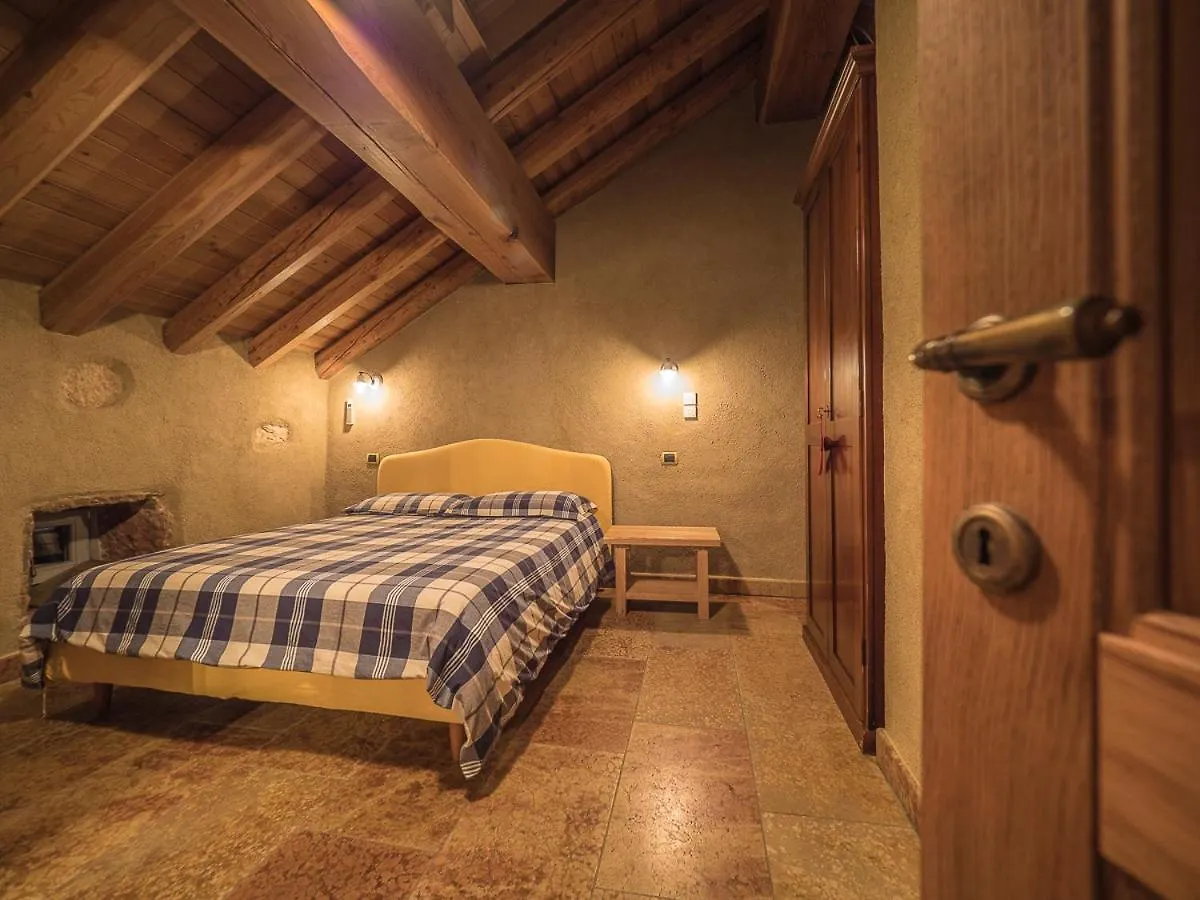 Rifugio Lausen Hotel Velo Veronese Italia